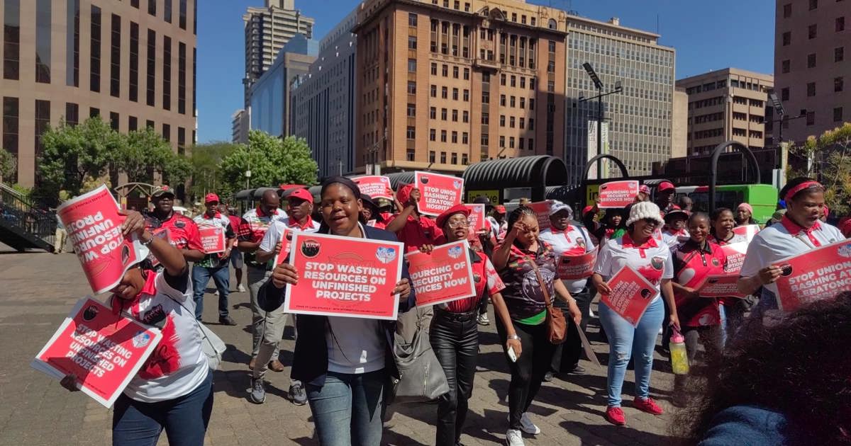 NEHAWU gives Gauteng Health Department 14 days to respond to demands