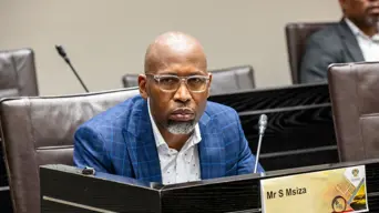 Parliament’s RAF inquiry hears Letsoalo had nine bodyguards, armoured vehicle Parliament’s RAF inquiry hears Letsoalo had nine bodyguards, armoured vehicle