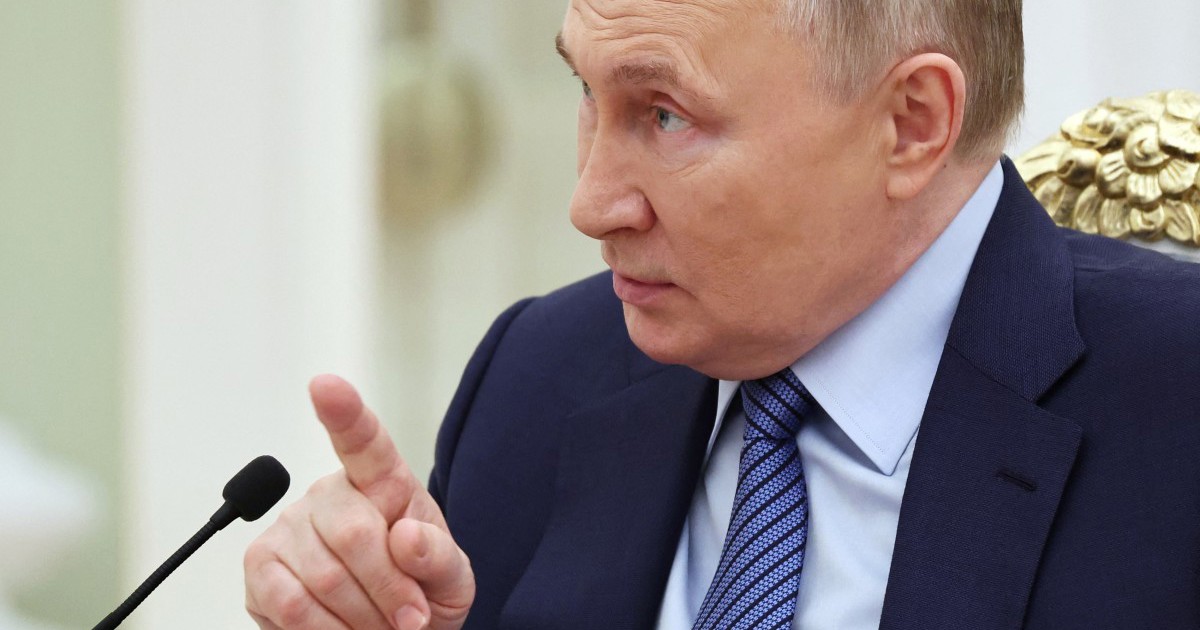 Putin threatens to target any Western troops in Ukraine