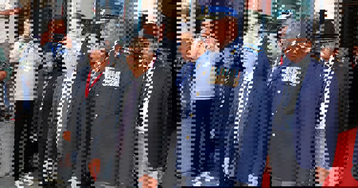 Cachalia requests briefing from top cop Masemola on gang violence in WC