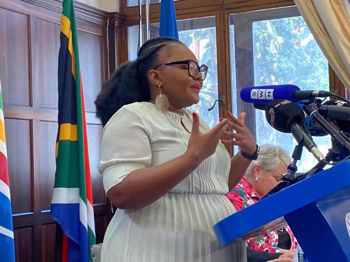 DA calls supporters to vote ANC out at Workers' Day commemoration - Vimarsana News
