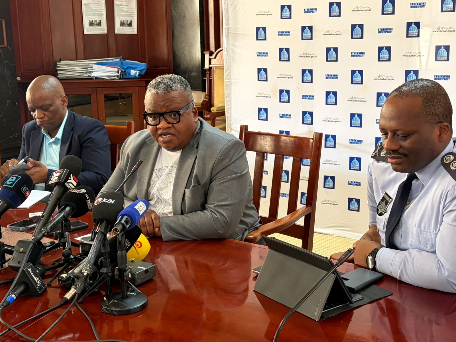 ethekwini-metro-police-employee-prosecuted-over-r420k-jobs-for-sale-scam