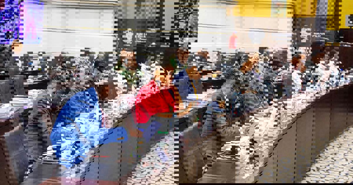 MPs clash over final witness list as police corruption probe nears ...