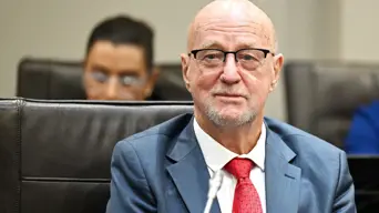 Hanging Out with Derek Hanekom Hanging Out with Derek Hanekom