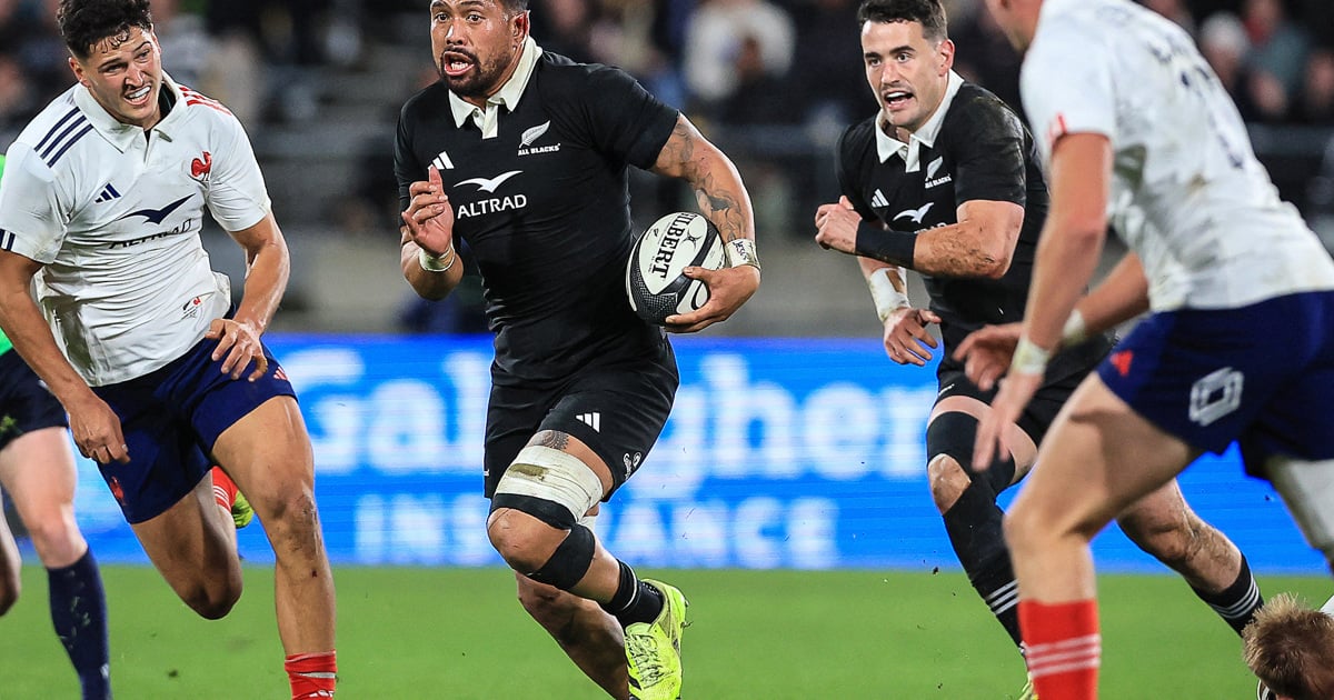 New Zealand, France make mass changes to sides for third Test