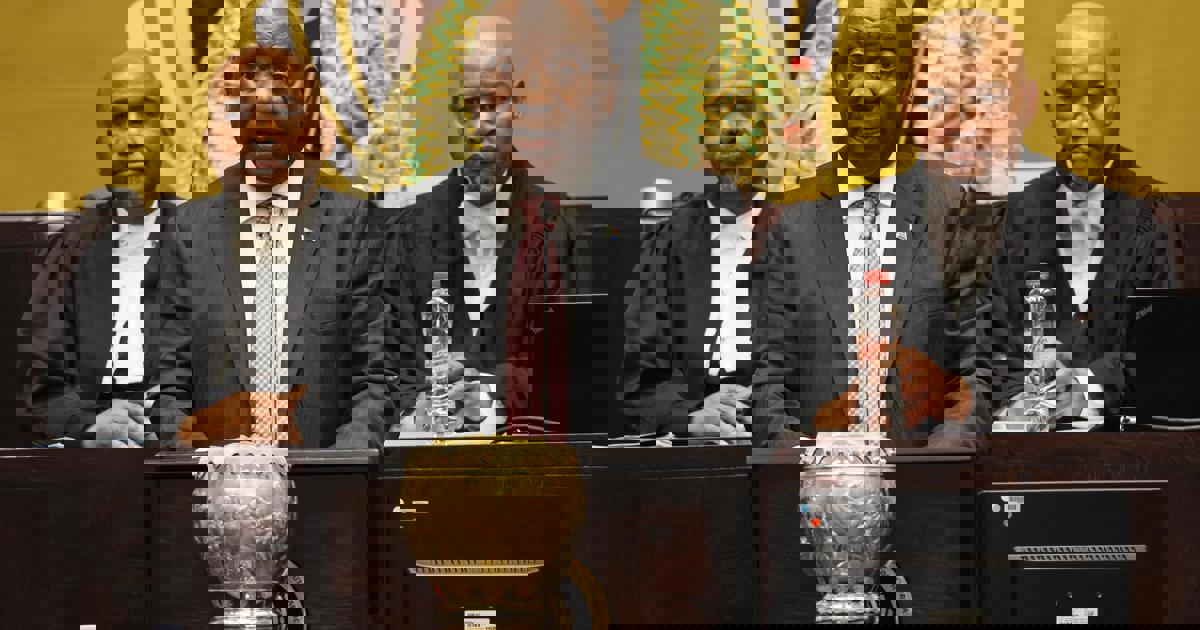 Ramaphosa gives his executive pay hike of 3.8%