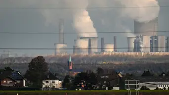 'Major loopholes' let oil and gas firms leak methane: report 'Major loopholes' let oil and gas firms leak methane: report