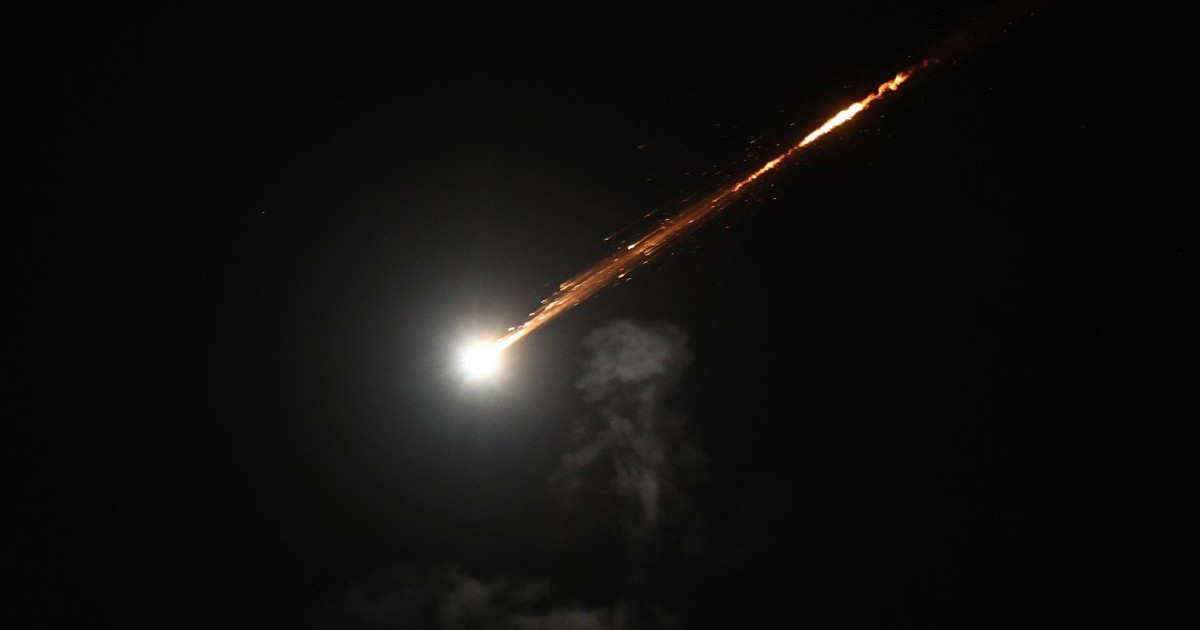 Israel warns 'Tehran will burn' after wave of missile fire