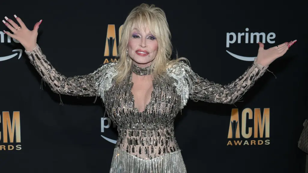 'I ain't dead yet!': Dolly Parton reassures fans after scare