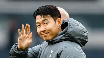 Son wants Europa glory to 'complete' Spurs career Son wants Europa glory to 'complete' Spurs career