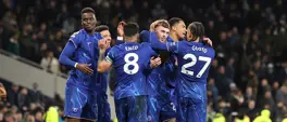 Chelsea sink Burnley to close gap on leaders Arsenal Chelsea sink Burnley to close gap on leaders Arsenal