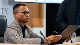 Suspended Tshwane CFO says Fannie Nkosi had ‘mistaken belief’ about helping with tenders Suspended Tshwane CFO says Fannie Nkosi had ‘mistaken belief’ about helping with tenders