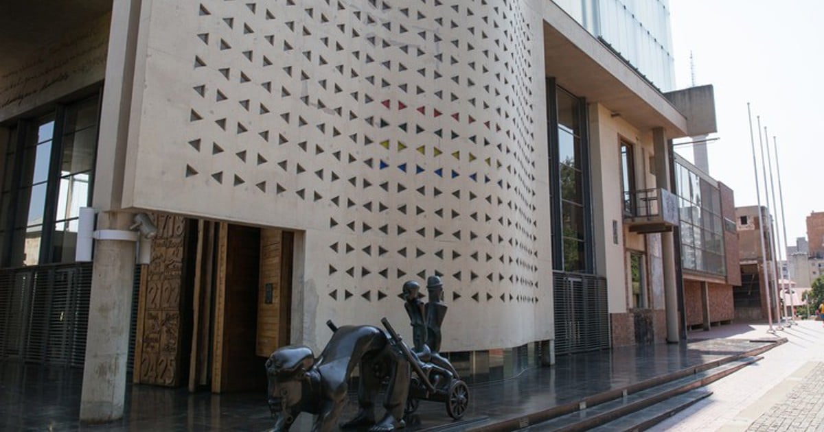 DA celebrates Constitutional Court victory declaring government’s new procurement law invalid - EWN