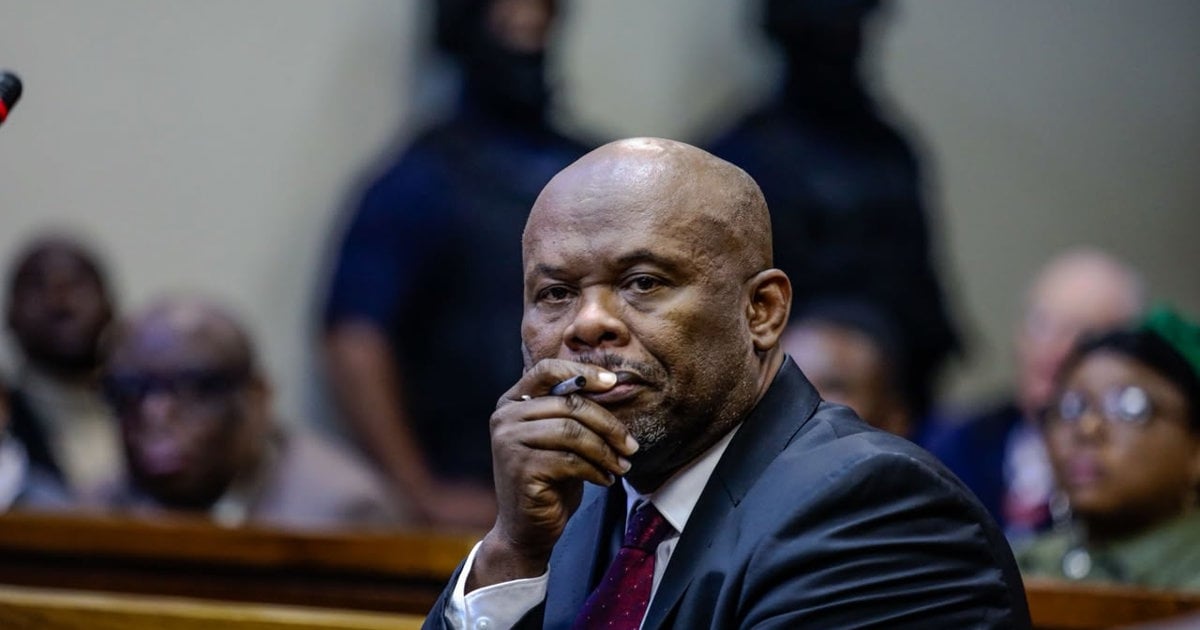 SAPS intends to oppose Sibiya’s bid to halt his internal disciplinary hearing - EWN