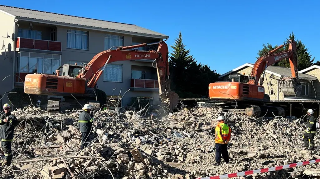 George building collapse: Rescue team turn focus to first floor of ...