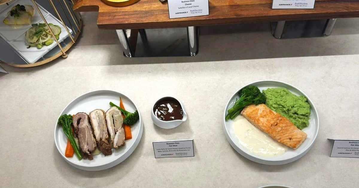 Inside the high-tech kitchen behind your in-flight meal