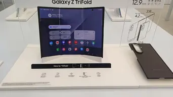 Tri-foldable phones are in as Huawei and Samsung push the limits Tri-foldable phones are in as Huawei and Samsung push the limits