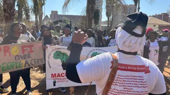 Calls are growing for the legalisation of artisanal mining by communities around mining towns Calls are growing for the legalisation of artisanal mining by communities around mining towns