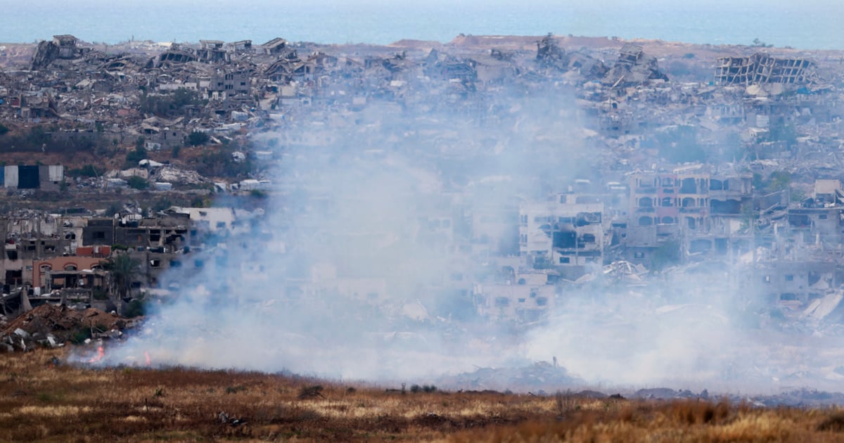 Gaza rescuers say Israeli fire kills 13 including 6 near aid centre