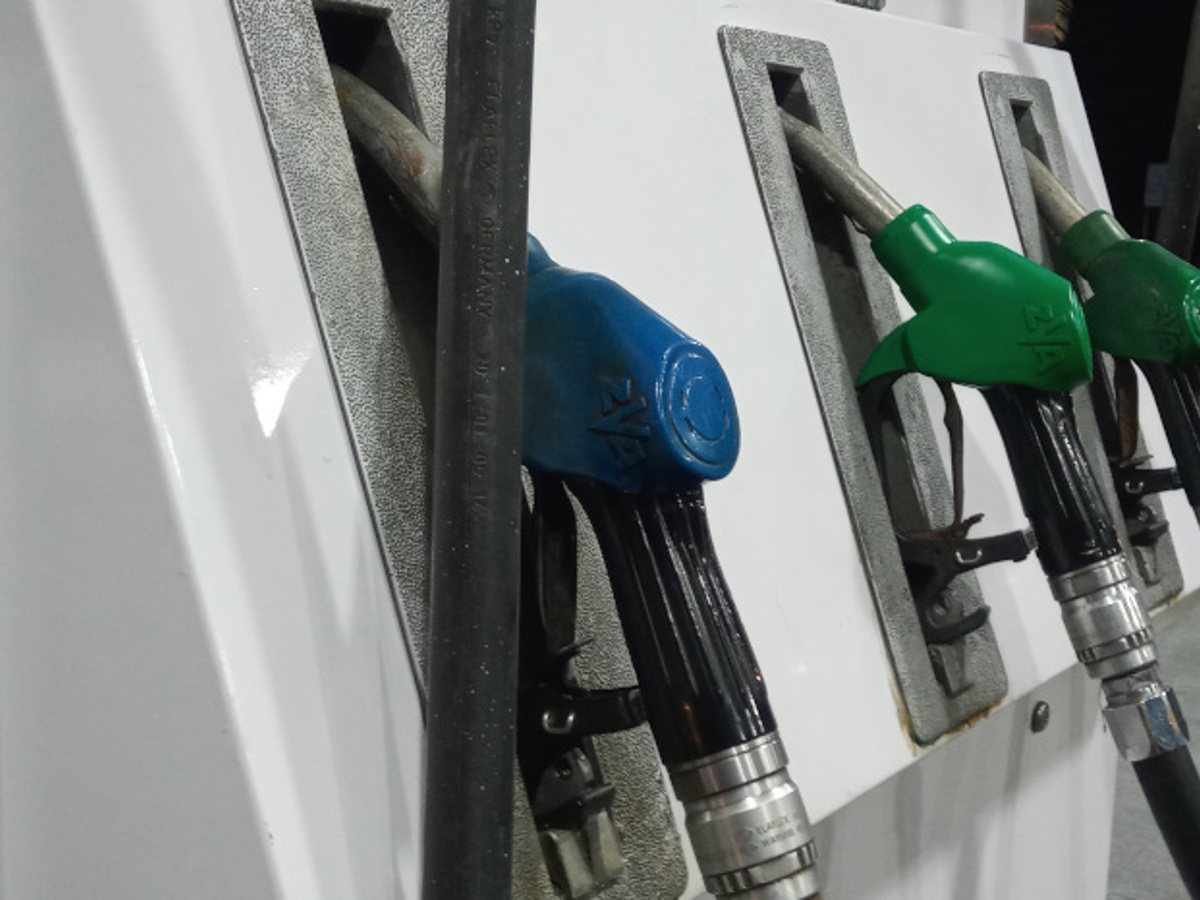 DMRE probing 70 fuel stations for selling contaminated diesel - Vimarsana News
