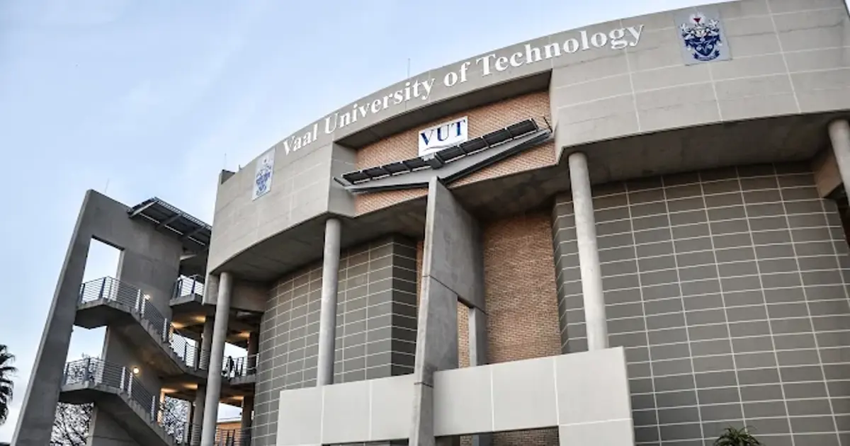 Manamela gives VUT until Friday to explain 12-month delay in the degree-selling probe
