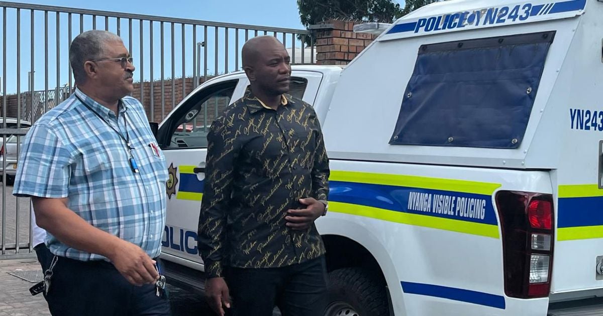 Maimane calls for increased funding for Cape Town police stations