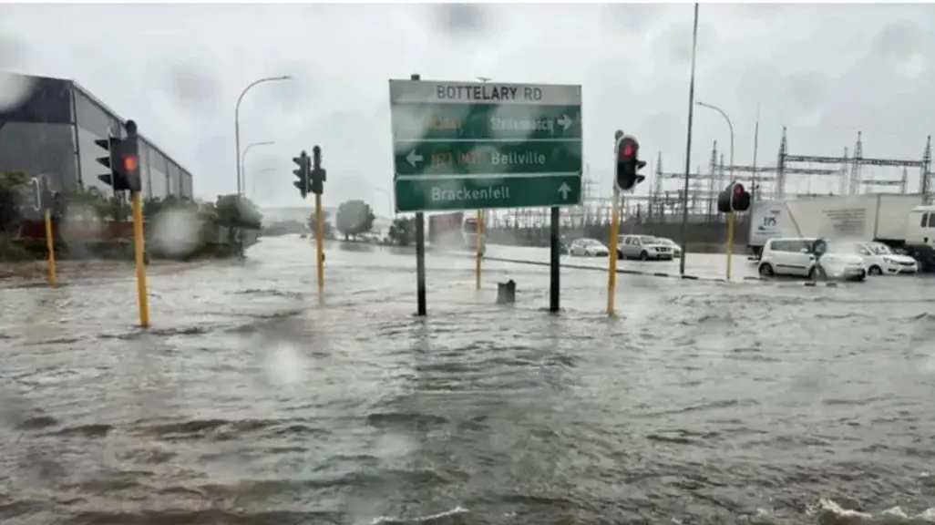 City of Cape Town says teams working hard to deal with flooding