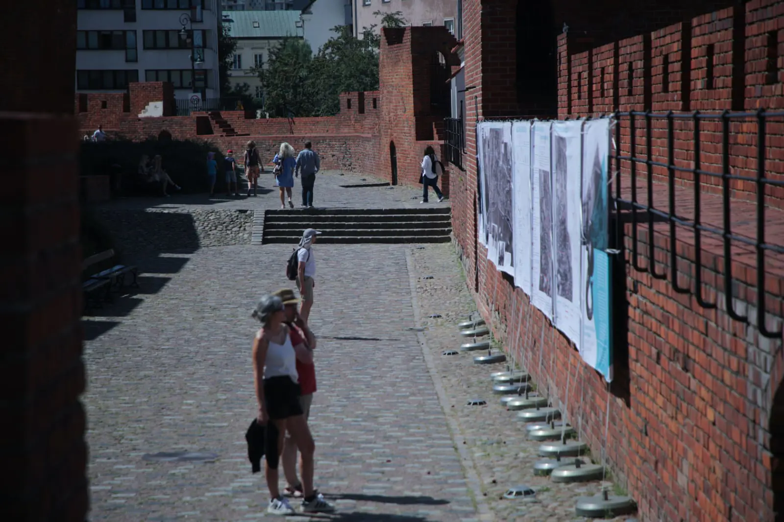 Tourists observe maps of Old Town in Warsaw, Poland on 1 August 2024. Picture: Orrin Singh/Eyewitness News Tourists observe maps of Old Town in Warsaw, Poland on 1 August 2024. Picture: Orrin Singh/Eyewitness News