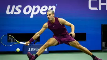 Alcaraz races into US Open third round as Djokovic, Sabalenka advance Alcaraz races into US Open third round as Djokovic, Sabalenka advance