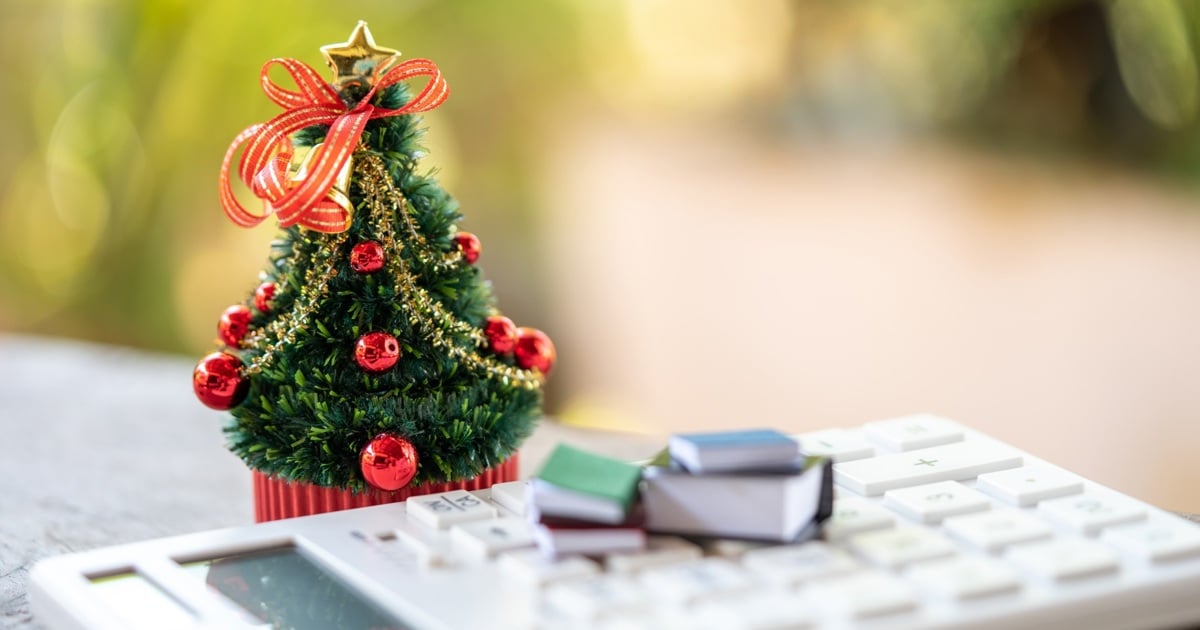 Rein in festive spending to avoid Januworry - warns financial advisor