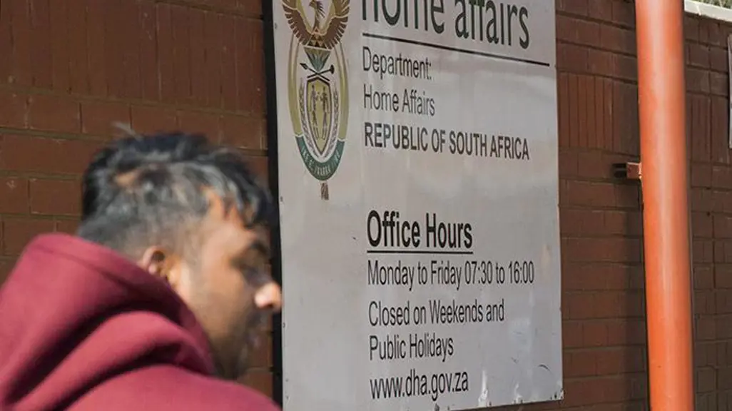 Home Affairs Dept extends operating hours until election day