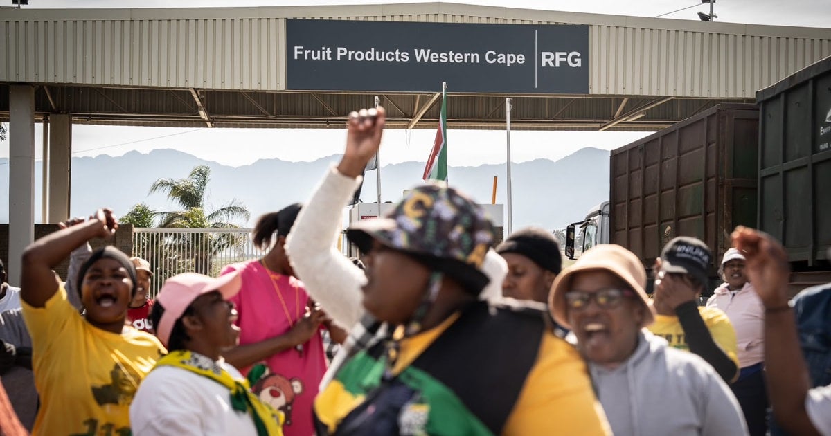 Premier Foods workers anxious about losses should factory close down
