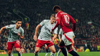 Man Utd held at home by Twente to start Europa League Man Utd held at home by Twente to start Europa League