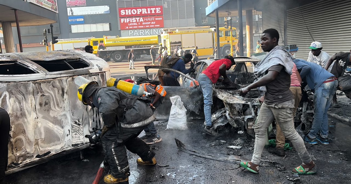 Polizei in KwaZulu-Natal fahndet nach Verantwortlichen für Vandalismus im ...
