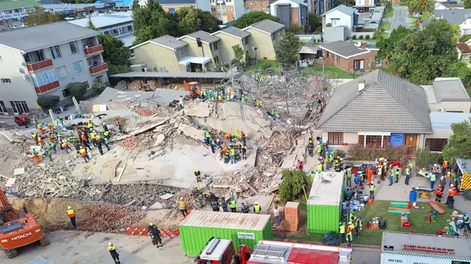 George building collapse site to go on auction