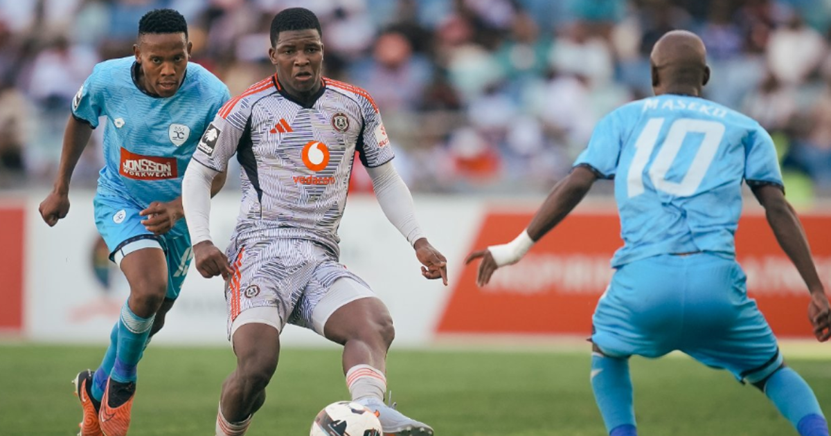 Pirates replace Sundowns as S. Africa league leaders