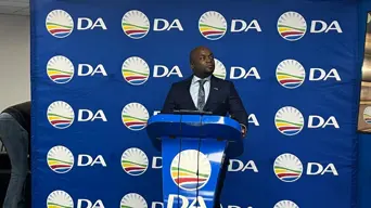 Msimanga threatens to file a motion of no confidence against Lesufi Msimanga threatens to file a motion of no confidence against Lesufi