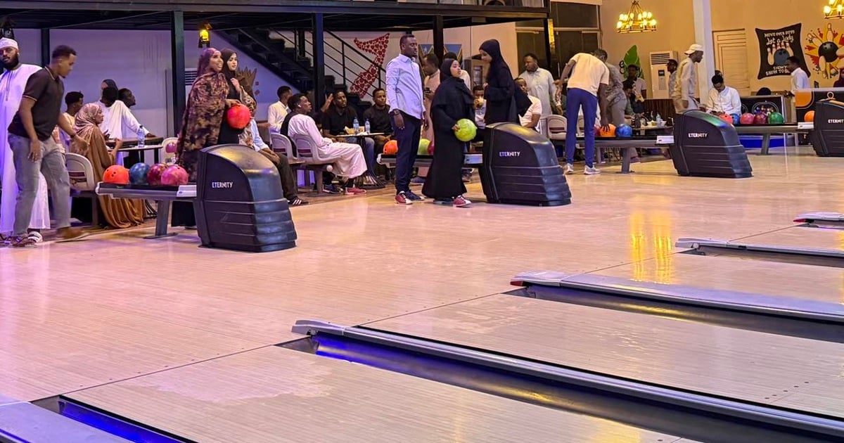 Somalia's first bowling alley reflects return to normal life in Mogadishu