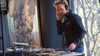 Spinning a profit: How Mr. Vinyl turned nostalgia into a booming business Spinning a profit: How Mr. Vinyl turned nostalgia into a booming business