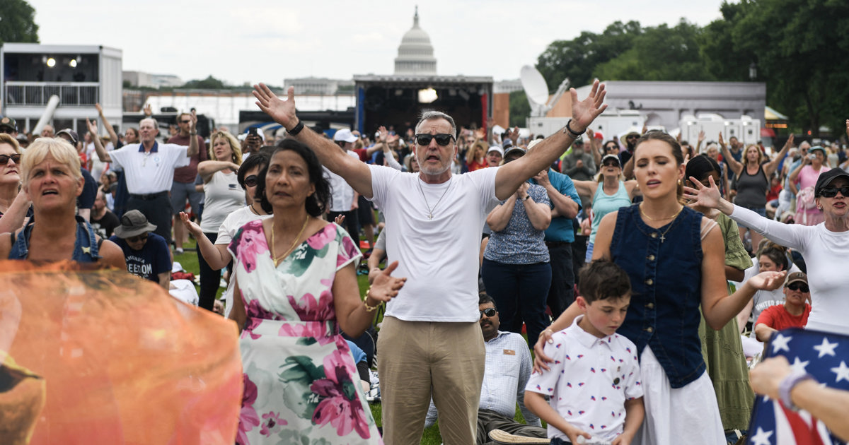 Massengebet im Weißen Haus will die christlichen Wurzeln der USA ...