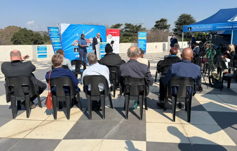 Prospective buyers attended the auction of the Gupta brothers’ properties in Saxonwold on 24 July 2024. Picture: Kgomotso Modise/EWN Prospective buyers attended the auction of the Gupta brothers’ properties in Saxonwold on 24 July 2024. Picture: Kgomotso Modise/EWN