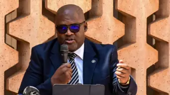 Land Reform Minister working with EC traditional leaders for land to house flood survivors Land Reform Minister working with EC traditional leaders for land to house flood survivors