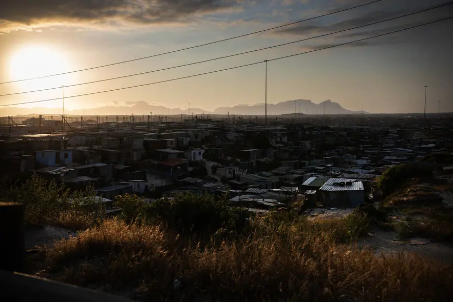 Sunset in Makhaza, Khayelitsha. Picture: David Harrison/@GroundUp News Sunset in Makhaza, Khayelitsha. Picture: David Harrison/@GroundUp News