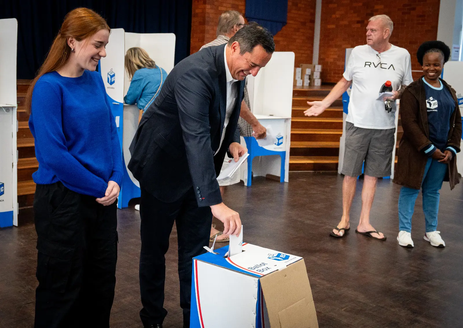 DA leader John Steenhuisen casts his vote at Northwood High School in Durban, KwaZulu-Natal on 29 May 2024. Picture: Xanderleigh Dookey Makhaza/Eyewitness News DA leader John Steenhuisen casts his vote at Northwood High School in Durban, KwaZulu-Natal on 29 May 2024. Picture: Xanderleigh Dookey Makhaza/Eyewitness News
