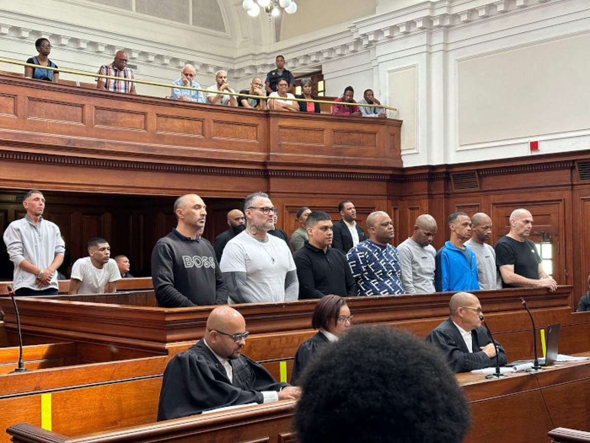 Attorney hired by Modack to represent him, co-accused on previous occasions, court hears - Vimarsana News