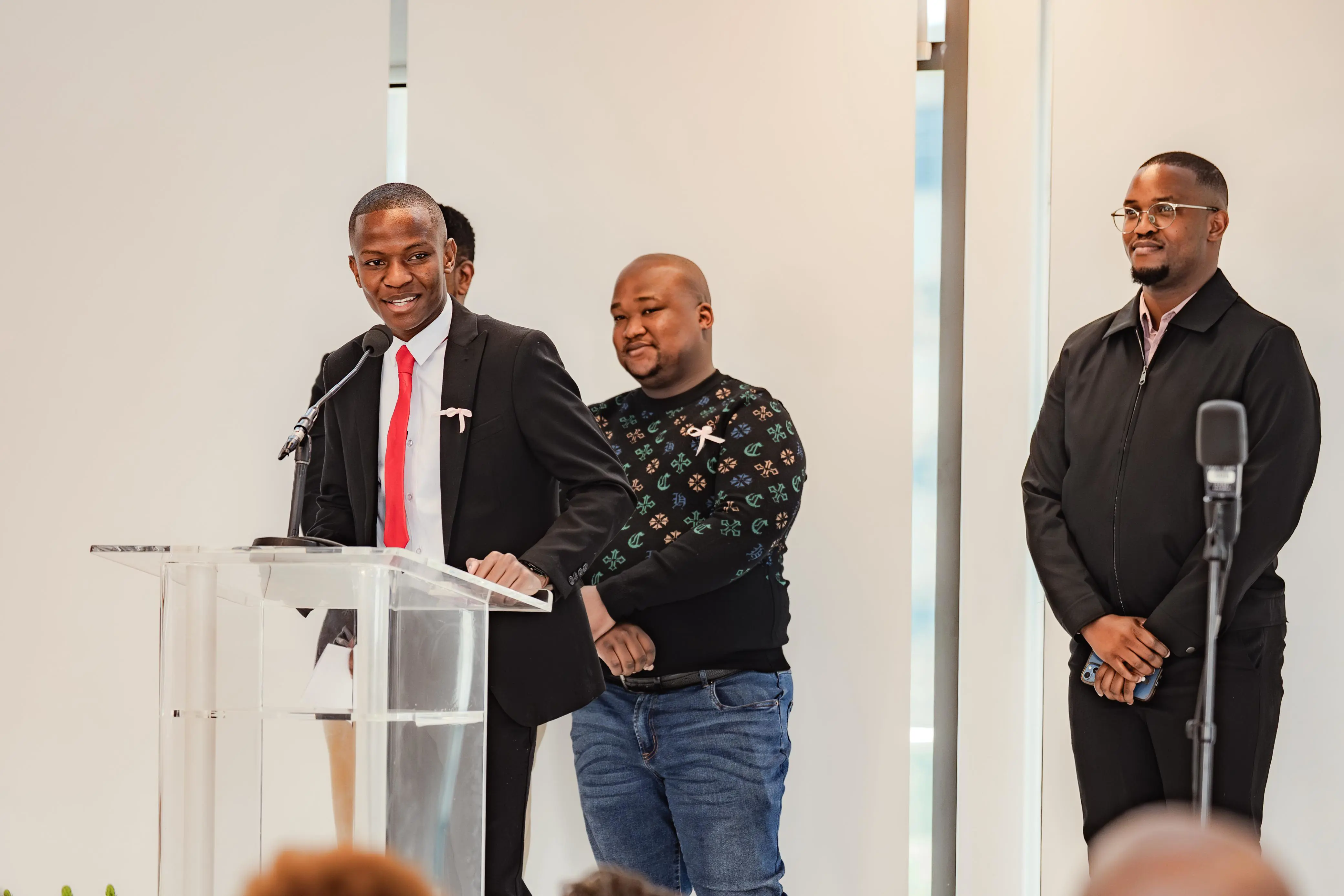 Colleagues pay tribute to Tshidi Madia at her memorial service at Primedia's headquarters in Sandton, Johannesburg on 2 September. Picture: Sphamandla Dlamini & Katlego Jiyane/EWN Colleagues pay tribute to Tshidi Madia at her memorial service at Primedia's headquarters in Sandton, Johannesburg on 2 September. Picture: Sphamandla Dlamini & Katlego Jiyane/EWN