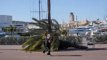 Strong winds disrupt flights, injure dozens in Spain Strong winds disrupt flights, injure dozens in Spain