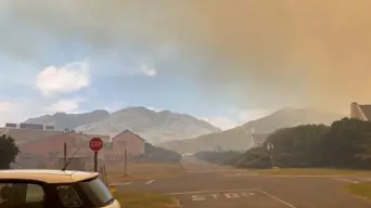 Overstrand fires continue to rage amid 'unpredictable winds', says mayor Overstrand fires continue to rage amid 'unpredictable winds', says mayor