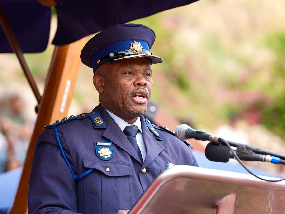 Suspended deputy national commissioner Sibiya facing arrest
