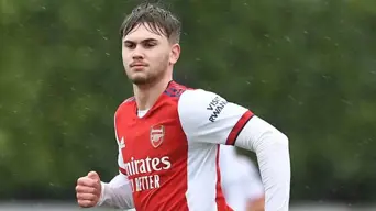 Former Arsenal academy player Billy Vigar (21) dies after suffering brain injury during game Former Arsenal academy player Billy Vigar (21) dies after suffering brain injury during game